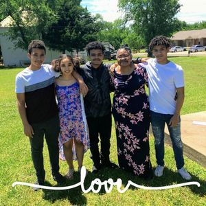 Meet your Posher, Deborah